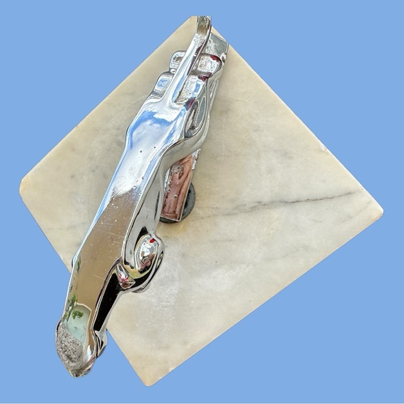 VINTAGE JAGUAR CHROME HOOD ORNAMENT MARBLE MOUNTED - Picture 5 of 16